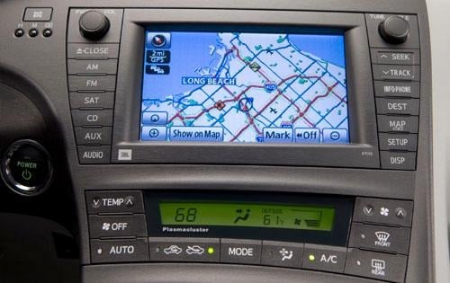 2011 Toyota Prius interior CC