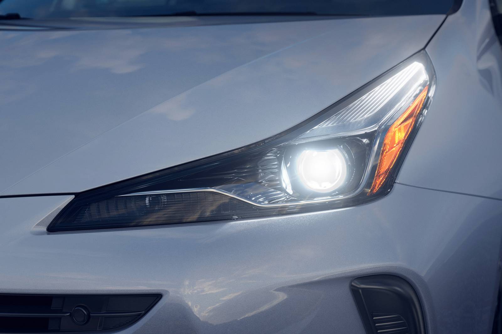 2019 Toyota Prius exterior EDETAIL