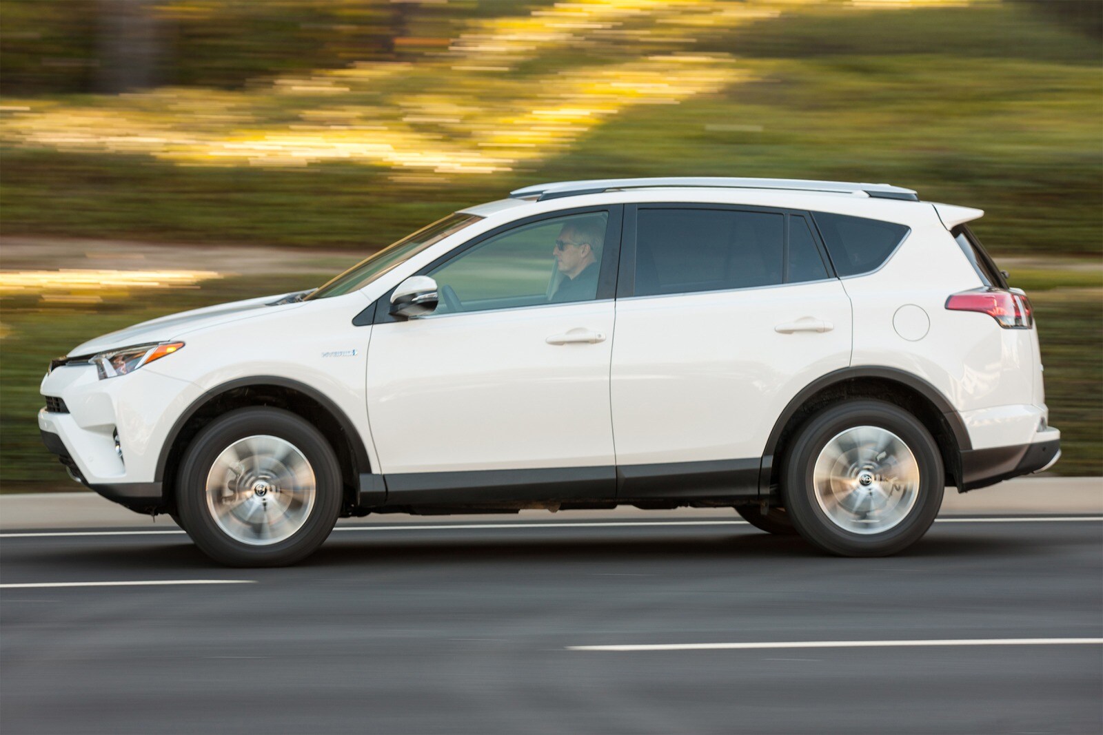 2016 Toyota RAV4 Hybrid XLE 4dr SUV Exterior