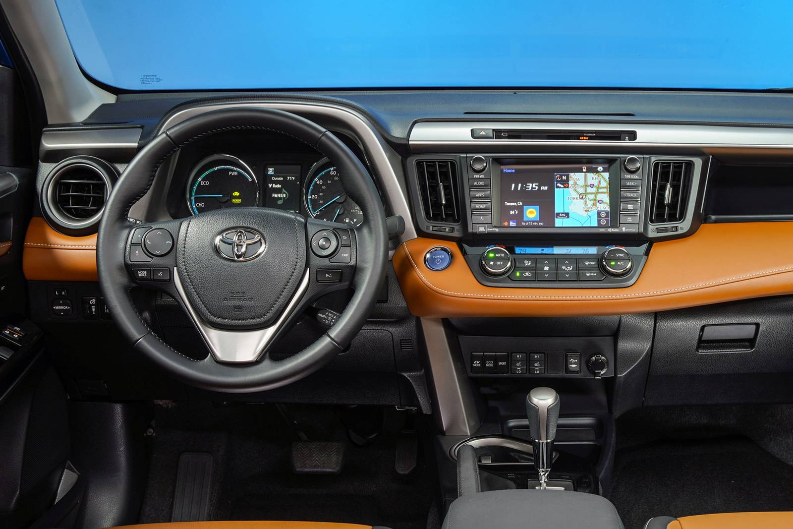 2017 Toyota RAV4 Hybrid interior D