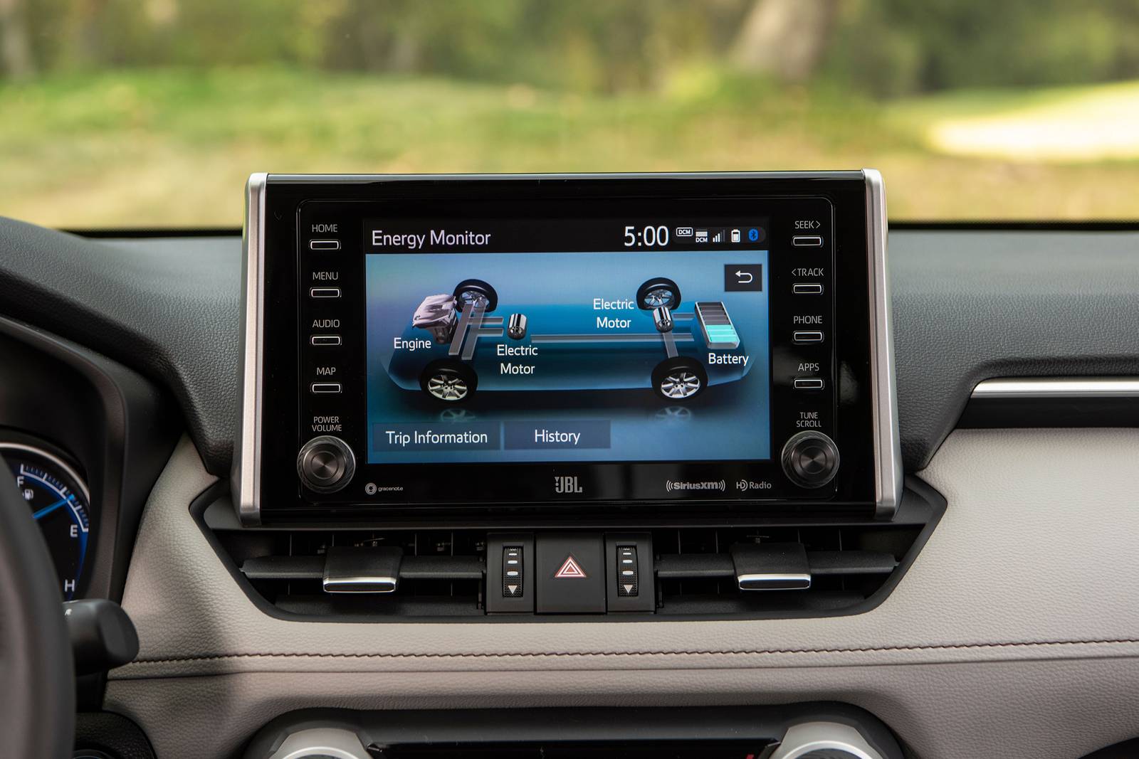 2019 Toyota RAV4 interior CC