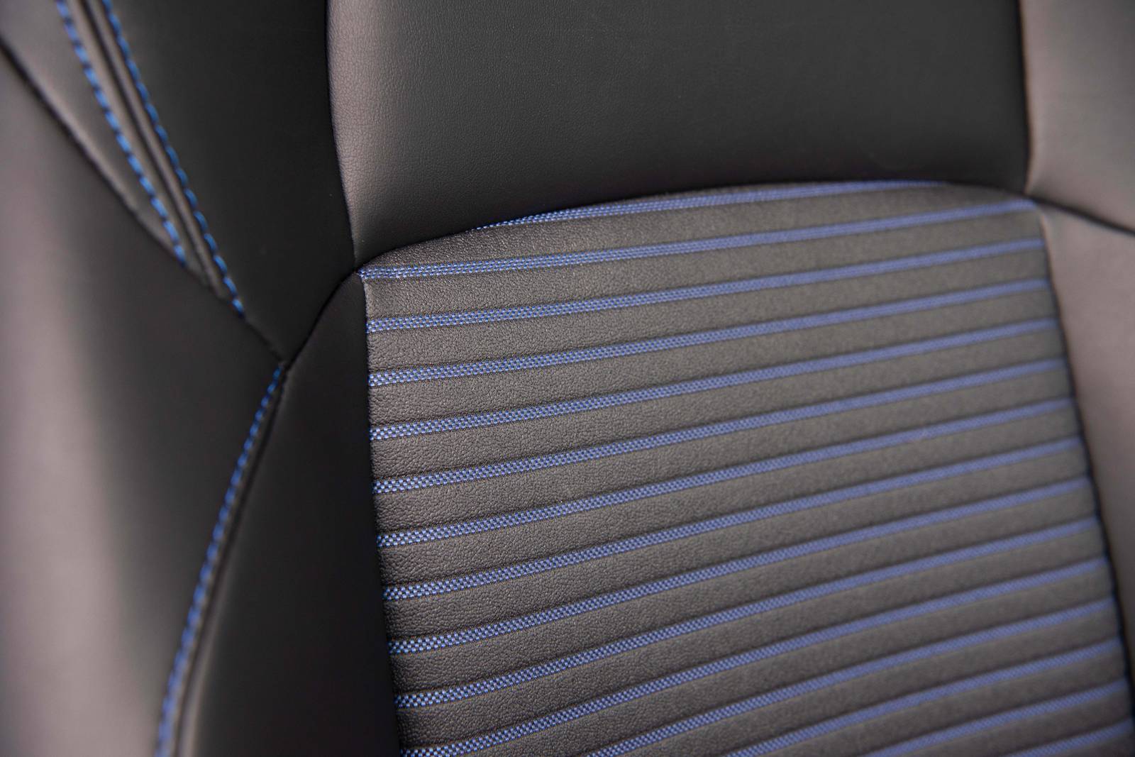 2019 Toyota RAV4 Hybrid interior DETAIL