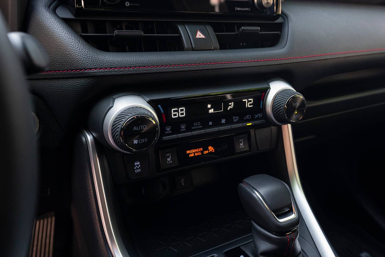 2021 Toyota Rav4 interior DETAIL