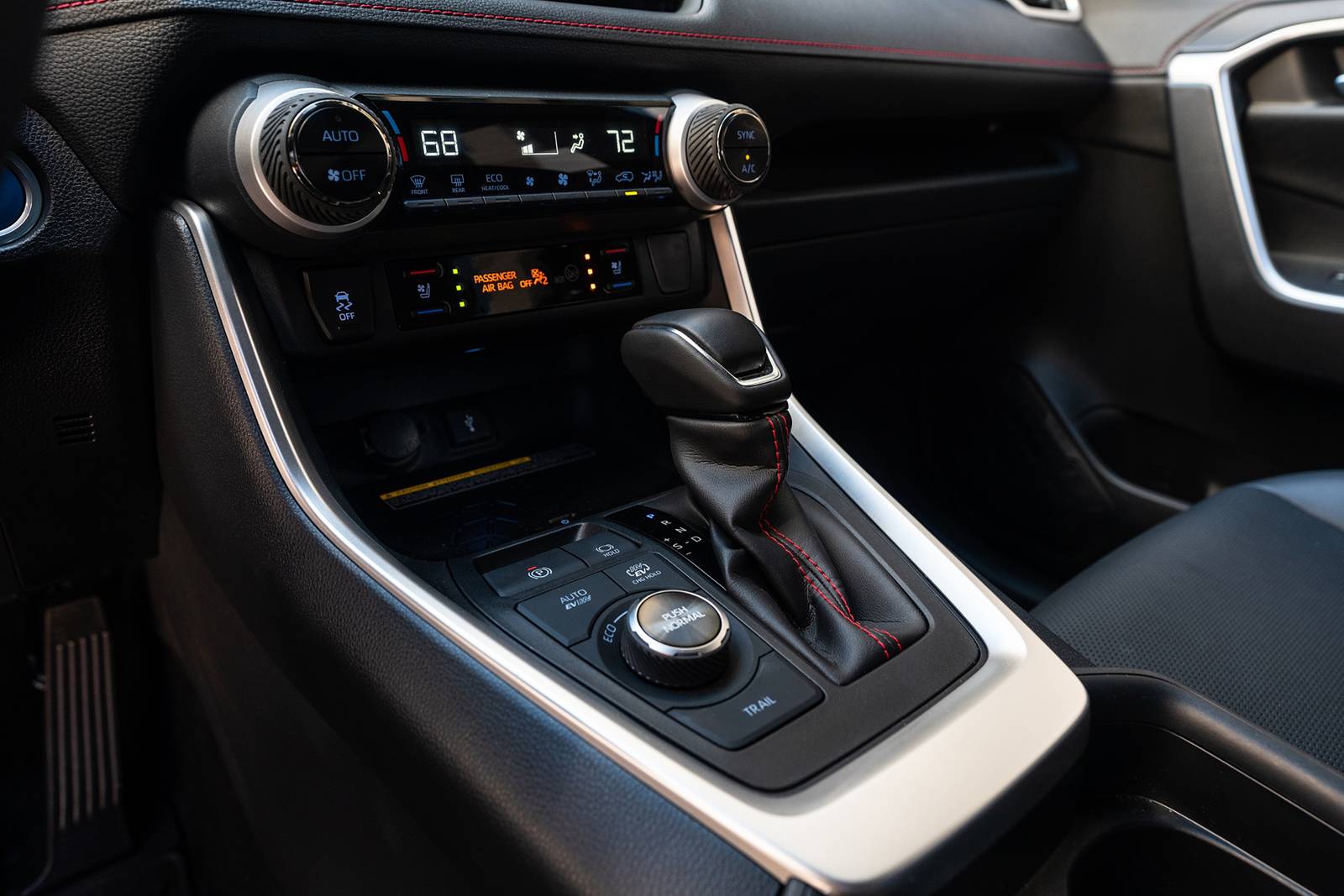 2021 Toyota Rav4 interior SHF