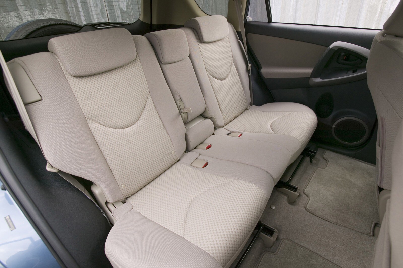2007 Toyota Rav4 interior RI