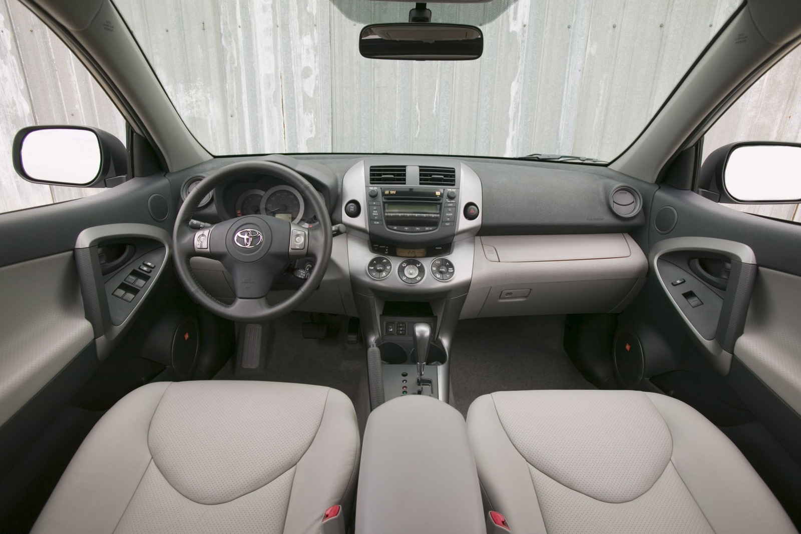 2007 Toyota RAV4 front safety D