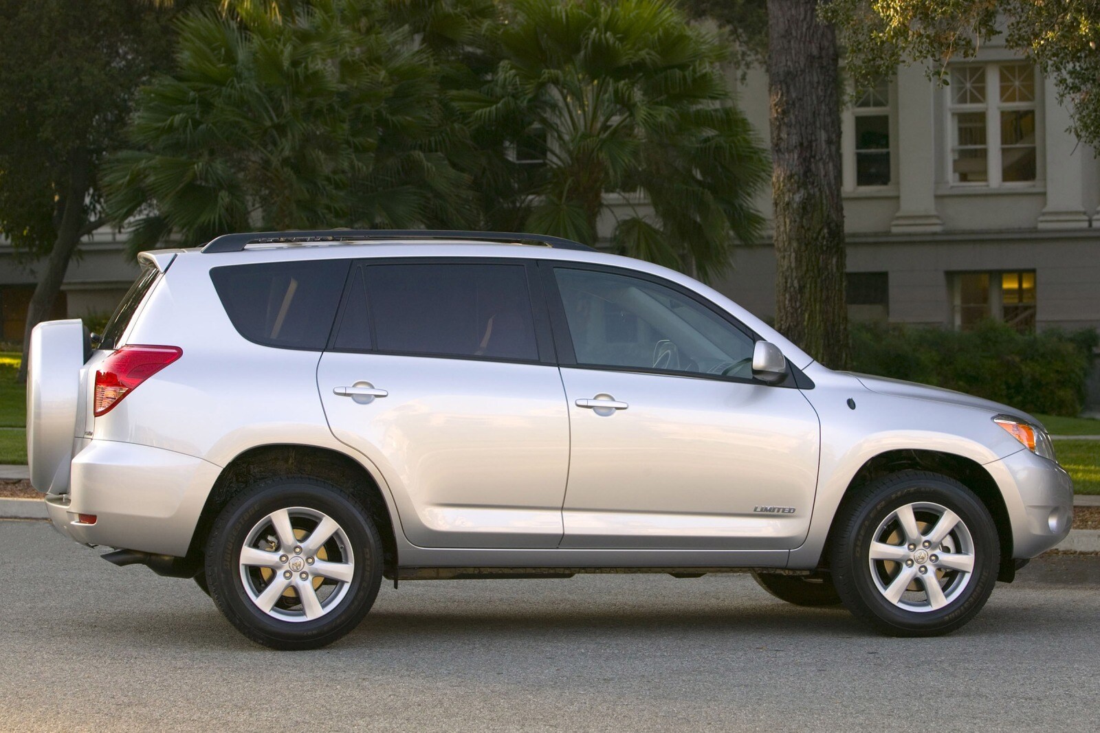 2007 Toyota Rav4 exterior FQ