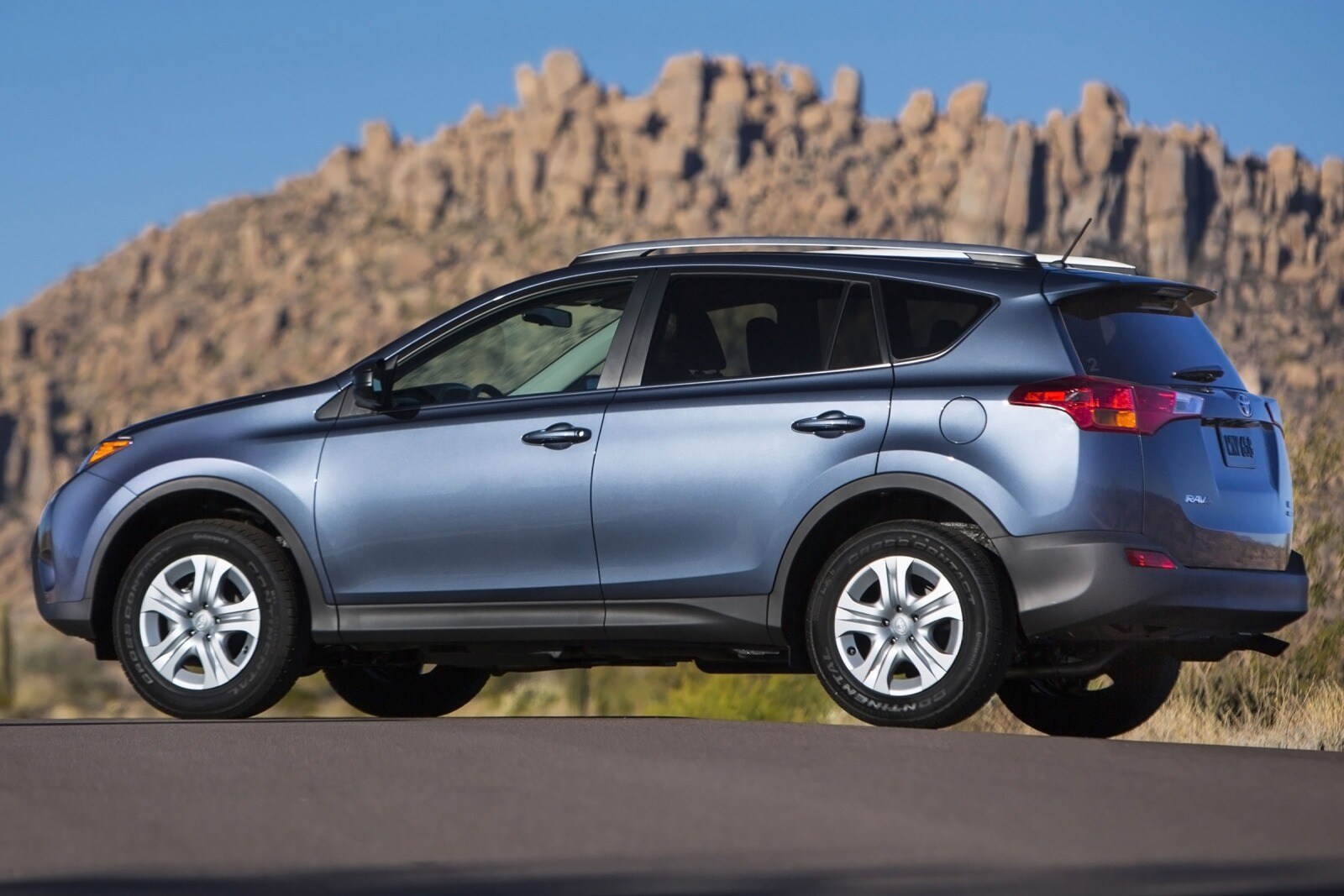 2013 Toyota Rav4 exterior FQ
