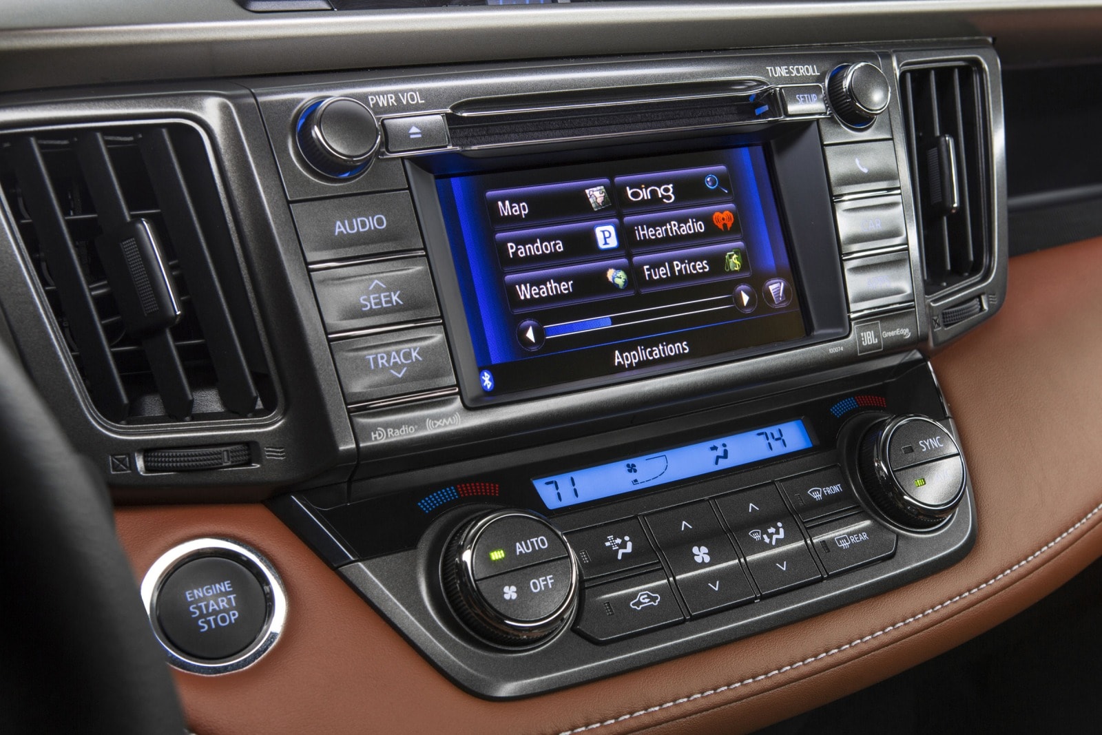 2013 Toyota RAV4 front safety CC