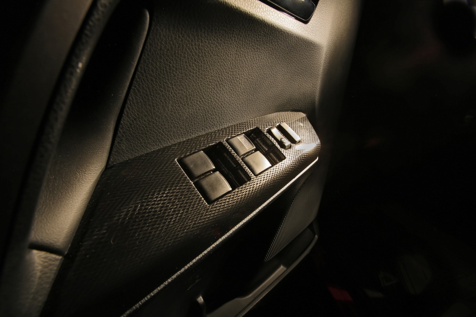 2018 Toyota RAV4 interior DETAIL