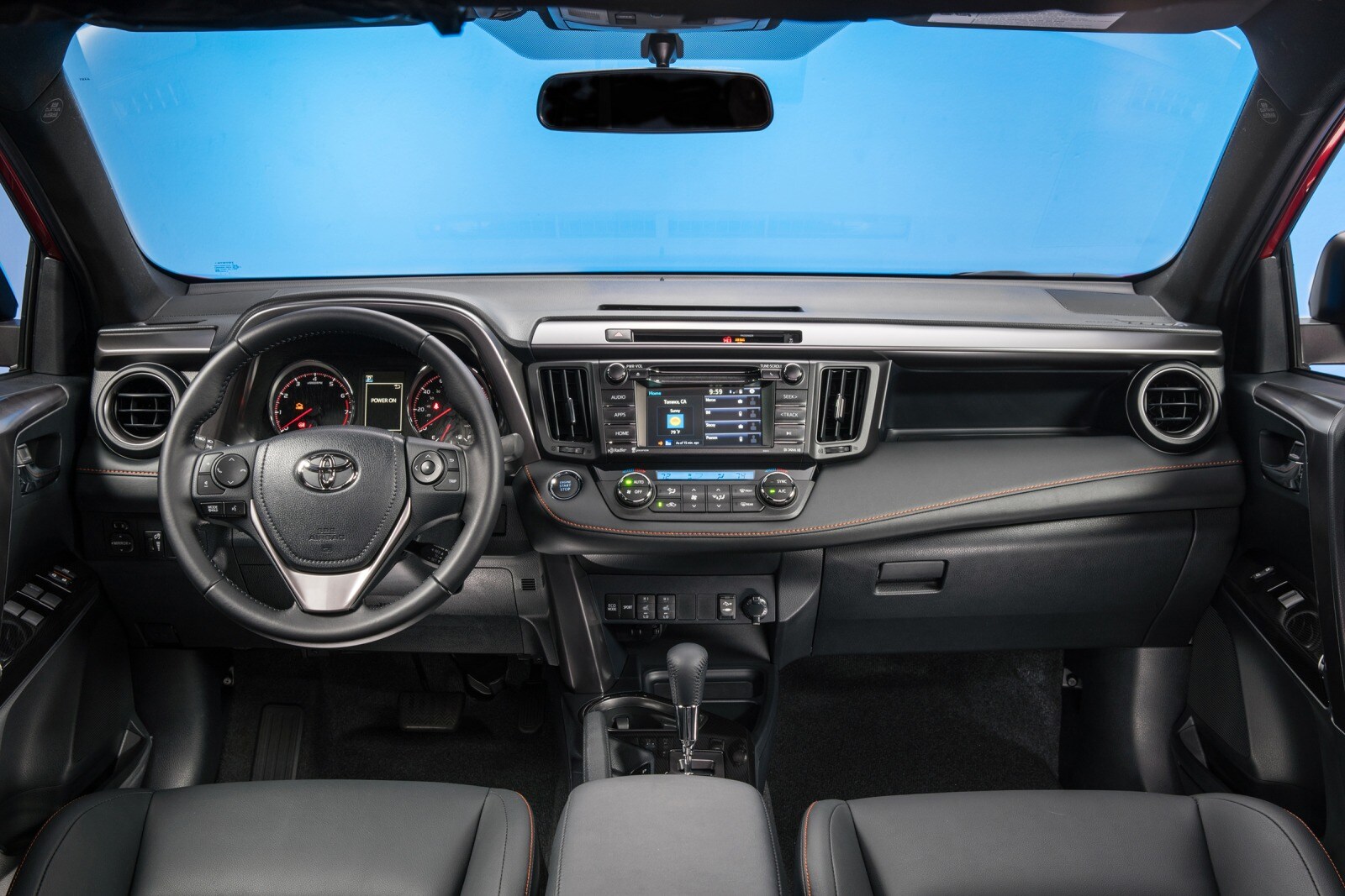 2018 Toyota RAV4 interior D