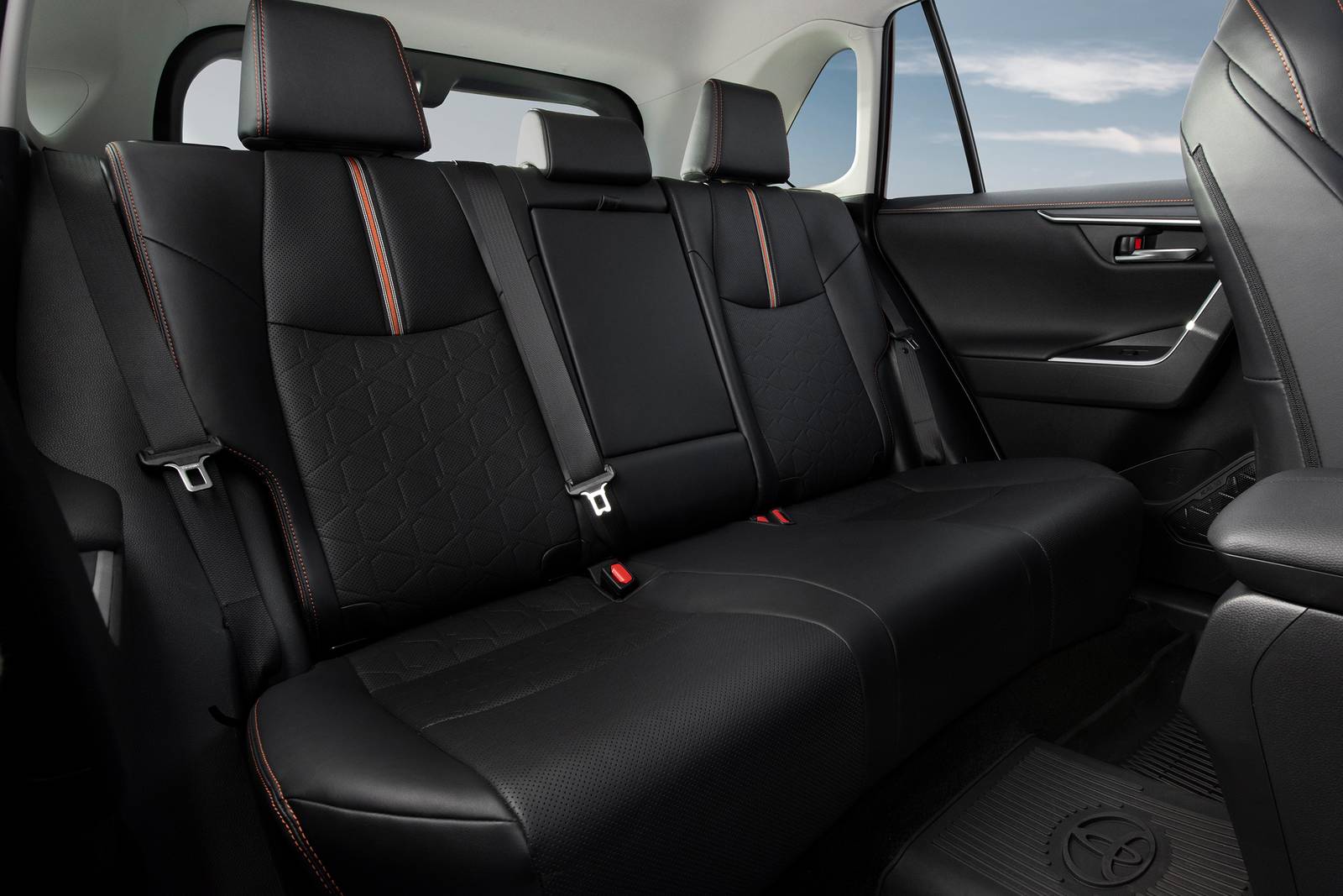 2022 Toyota Rav4 interior RI