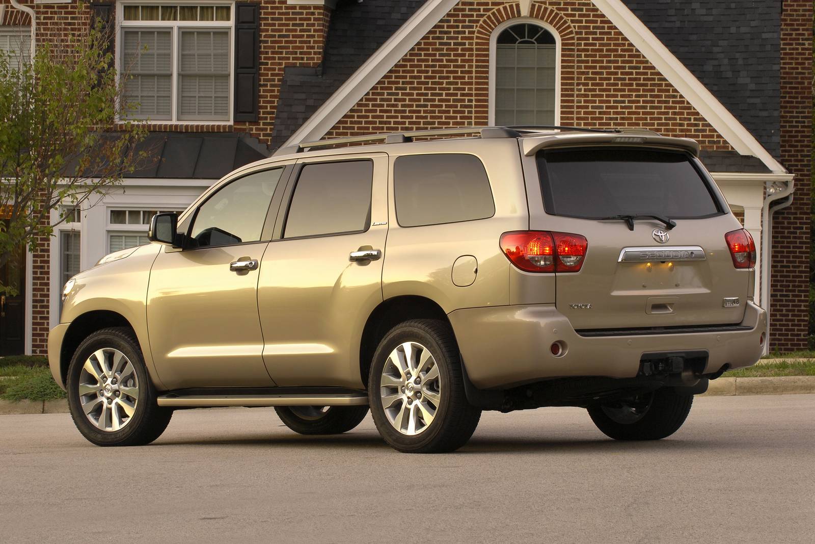 2010 Toyota Sequoia