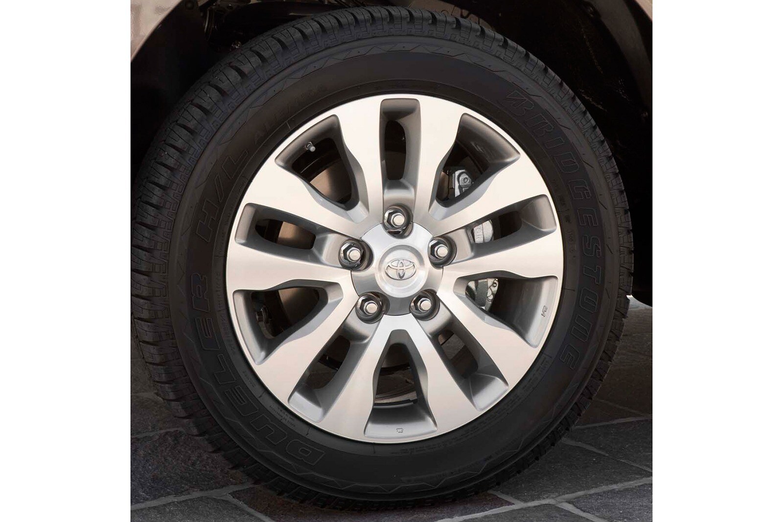 2017 Toyota Sequoia exterior W