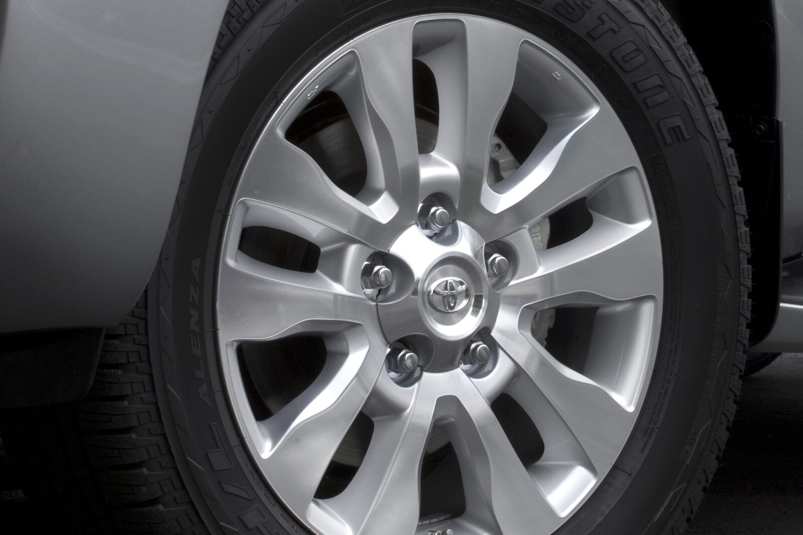 2017 Toyota Sequoia exterior W