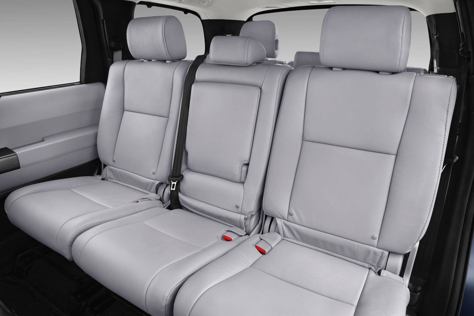 2018 Toyota Sequoia interior RI