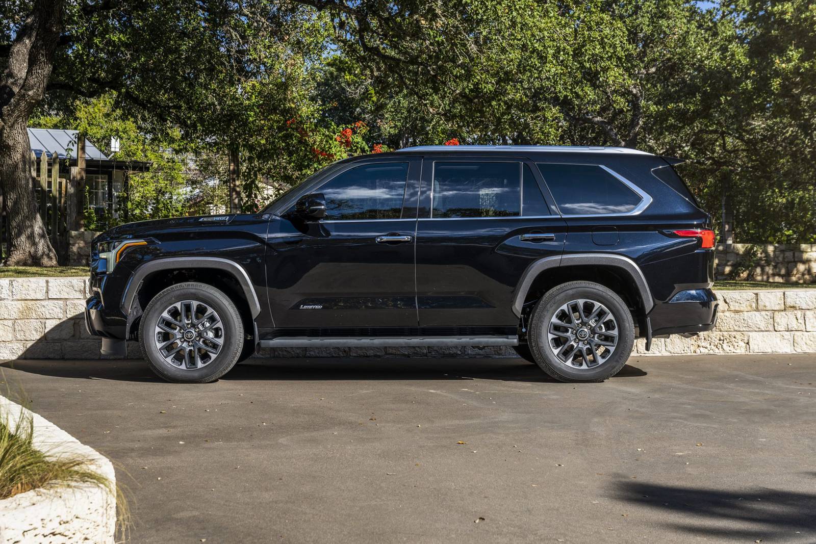 2025 Toyota Sequoia exterior S