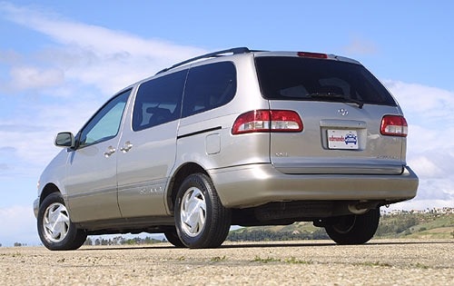 2001 Toyota Sienna exterior F