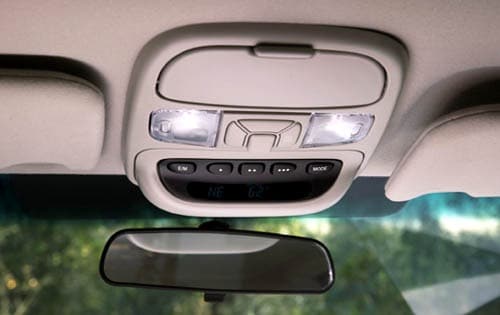2004 Toyota Sienna interior DETAIL