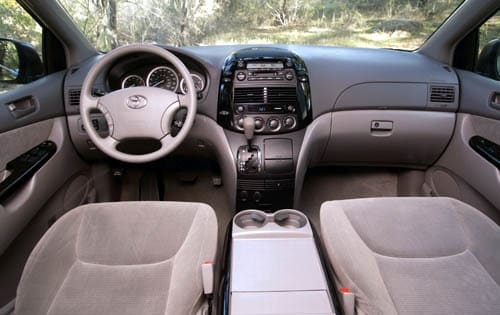 2006 Toyota Sienna interior D