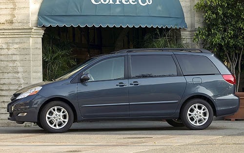 2006 Toyota Sienna exterior F