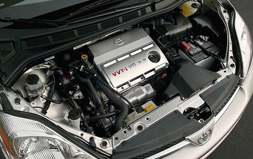 2008 Toyota Sienna — OEM photo 4