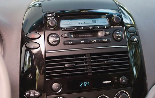 2008 Toyota Sienna interior CC