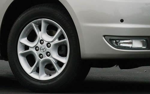 2009 Toyota Sienna exterior W