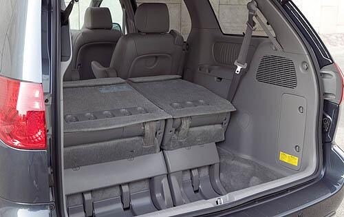 2009 Toyota Sienna front safety CARGO