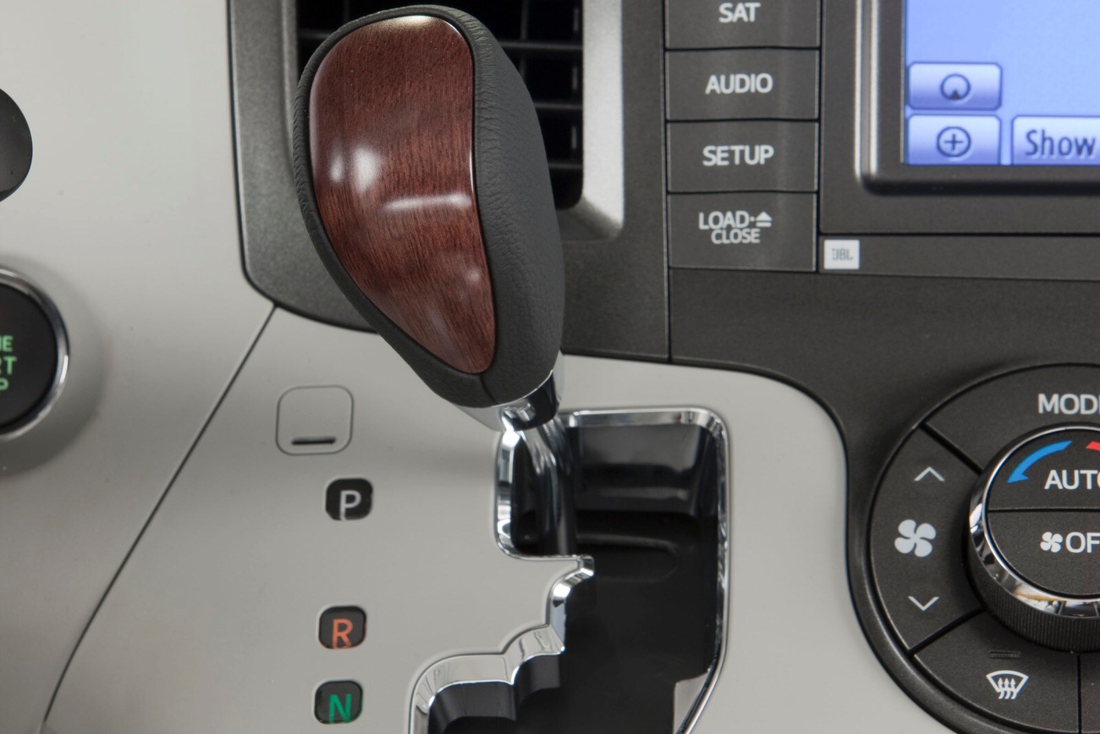 2012 Toyota Sienna interior SHF