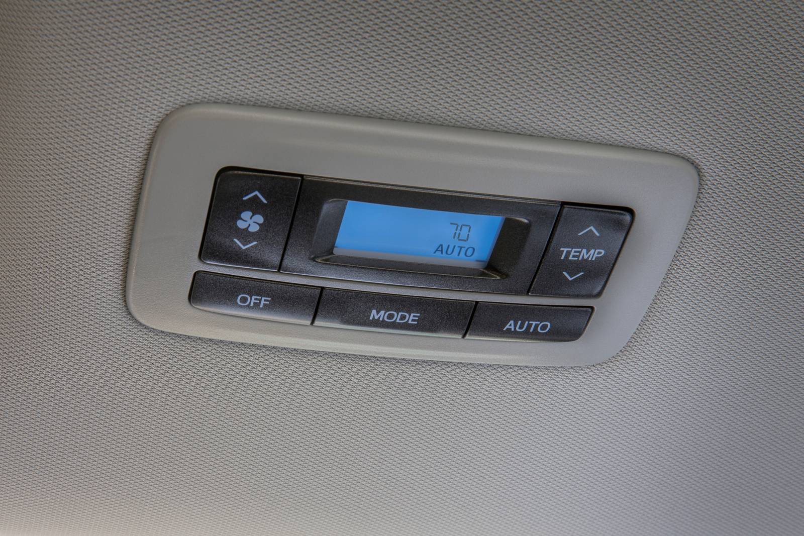 2018 Toyota Sienna interior DETAIL