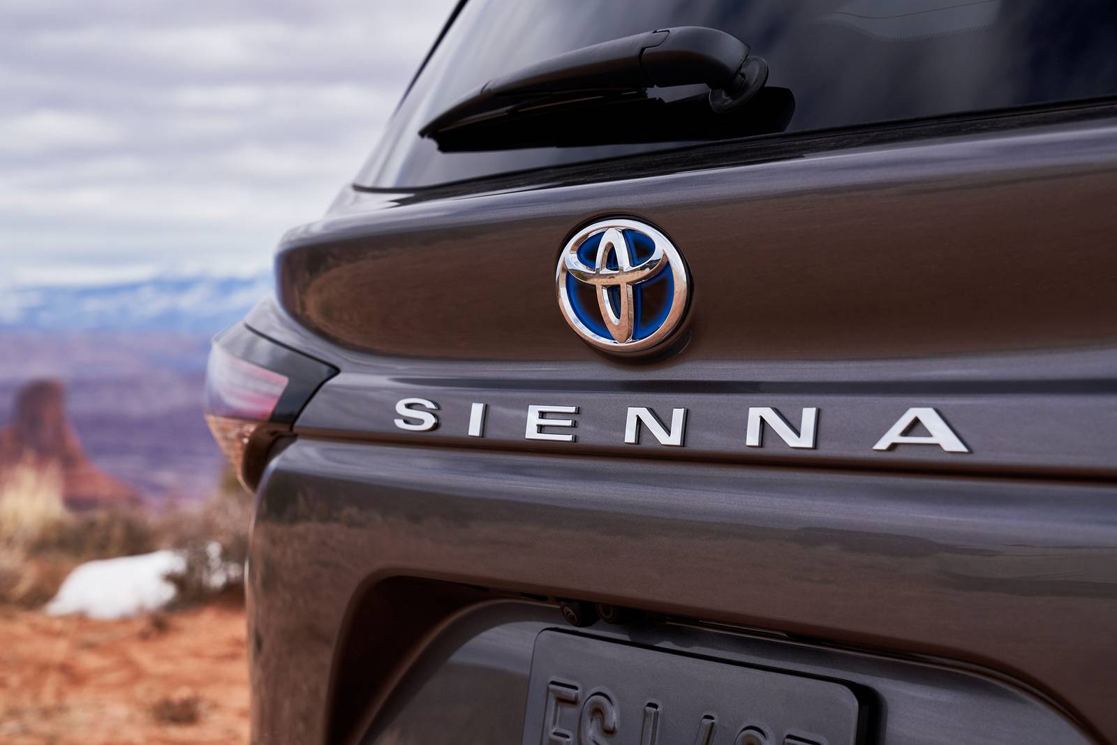 2021 Toyota Sienna exterior RBDG