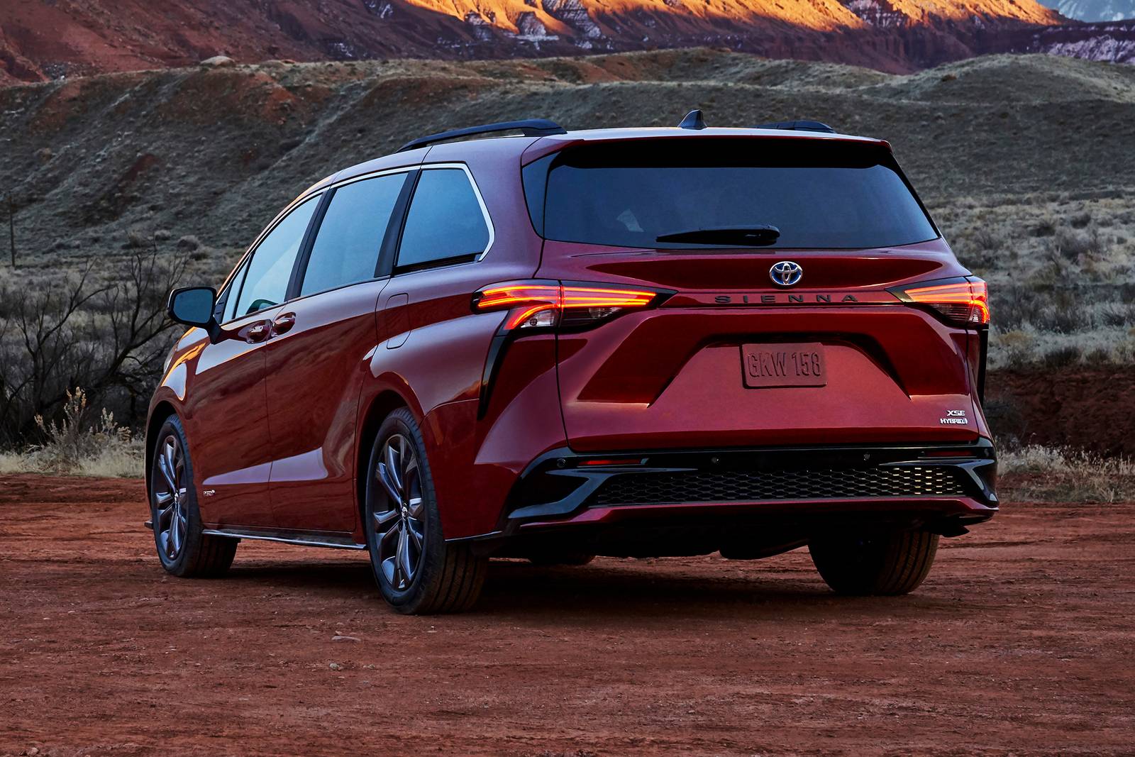 2022 Toyota Sienna exterior F