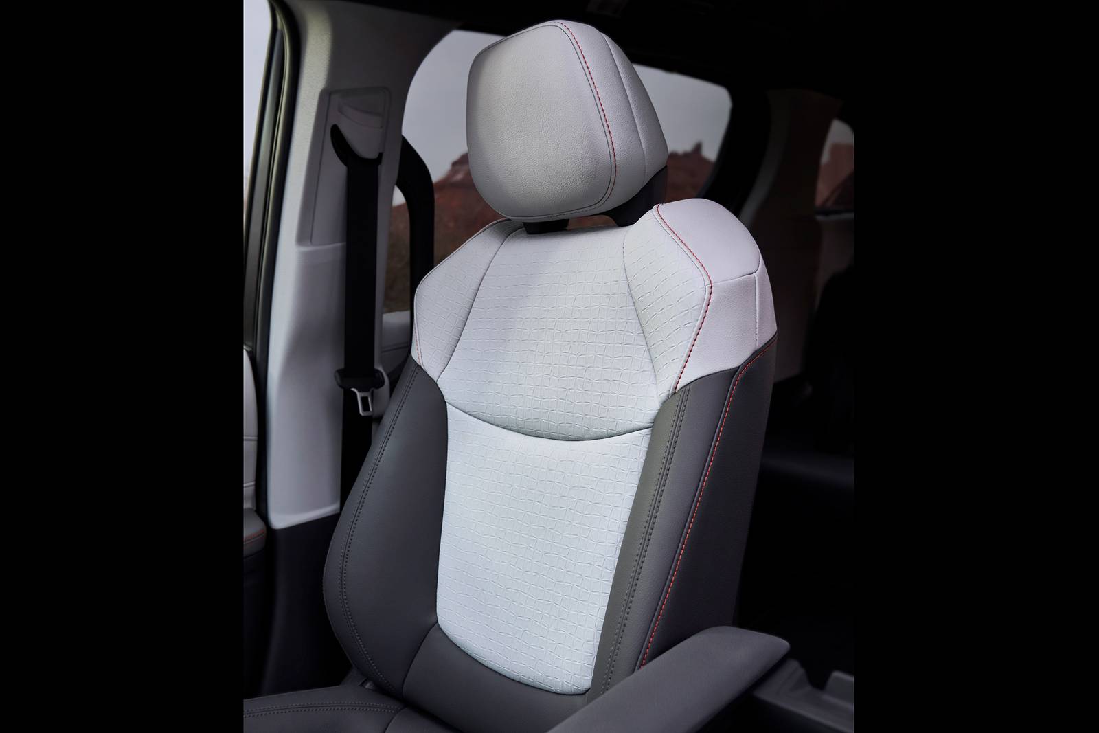 2022 Toyota Sienna interior DETAIL
