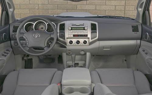 2005 Toyota Tacoma interior I