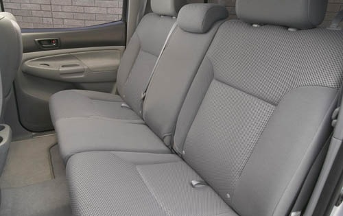 2005 Toyota Tacoma interior RI