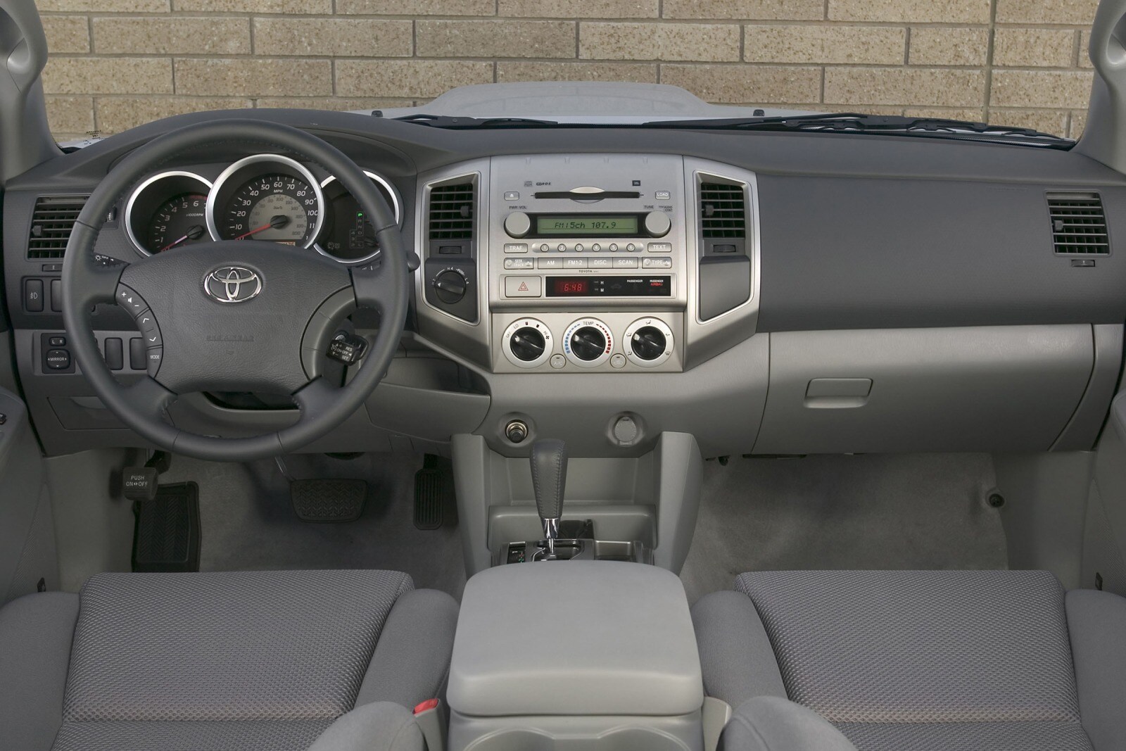 2007 Toyota Tacoma front safety D