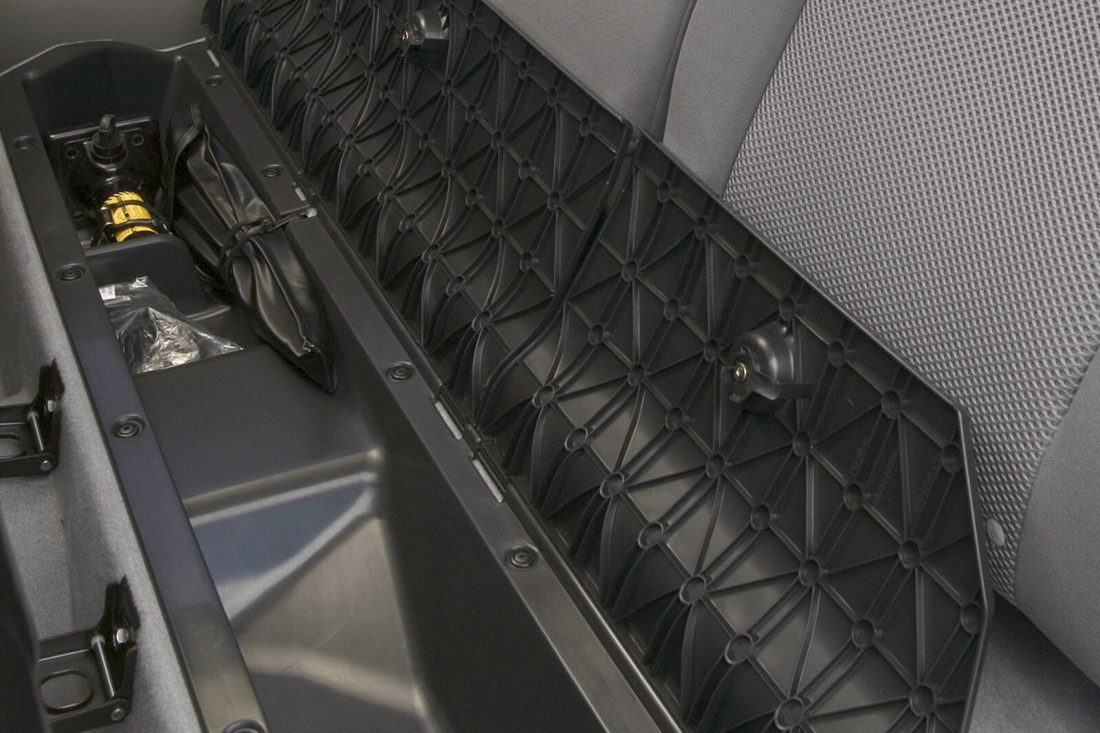 2007 Toyota Tacoma interior DETAIL