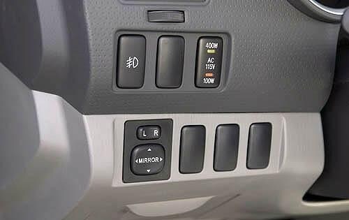 2008 Toyota Tacoma interior DETAIL