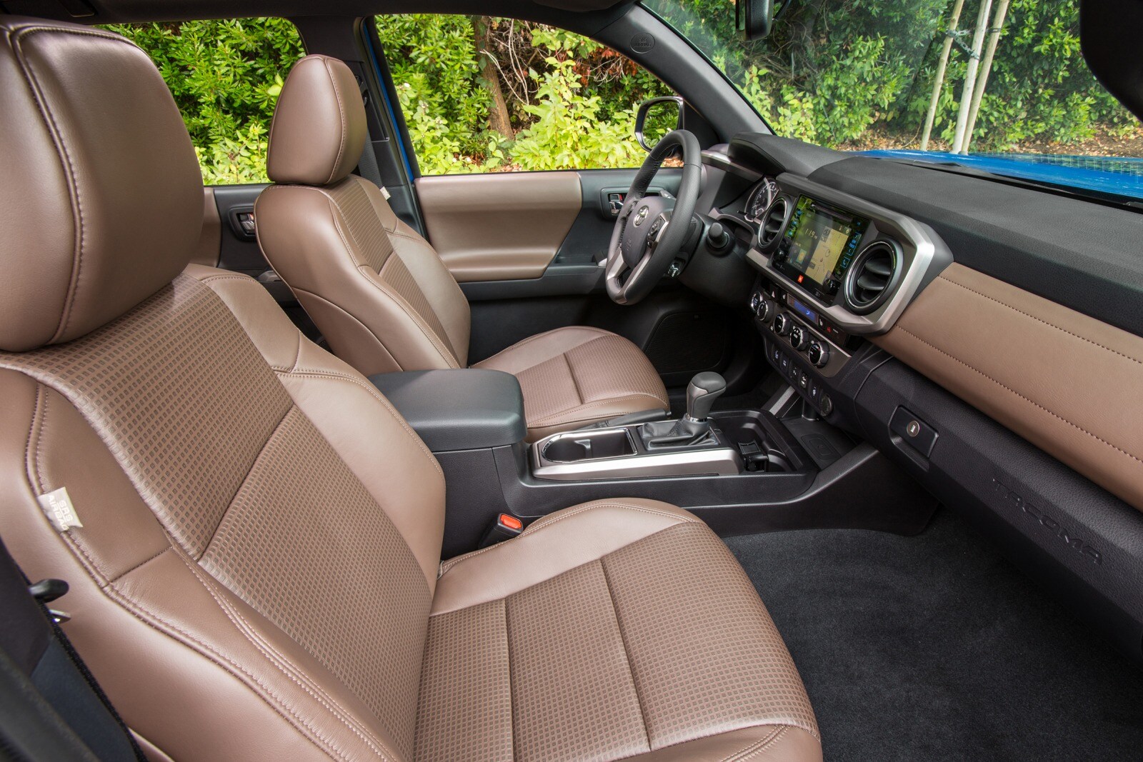 2016 Toyota Tacoma interior I