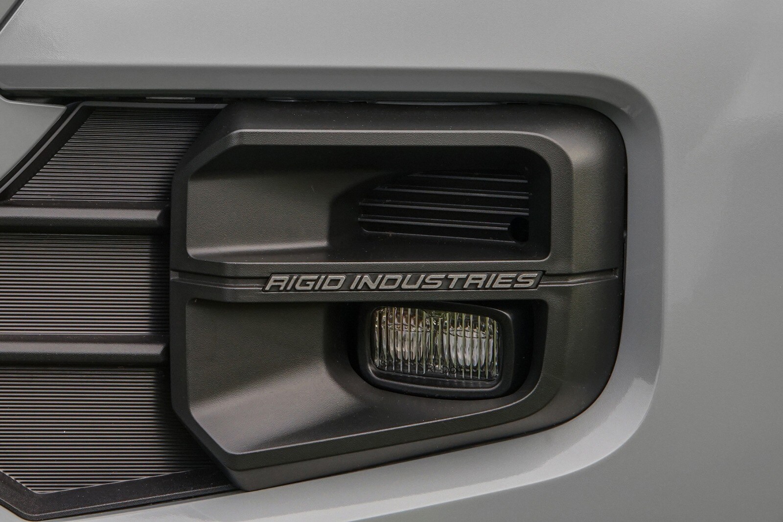 2017 Toyota Tacoma exterior FOG