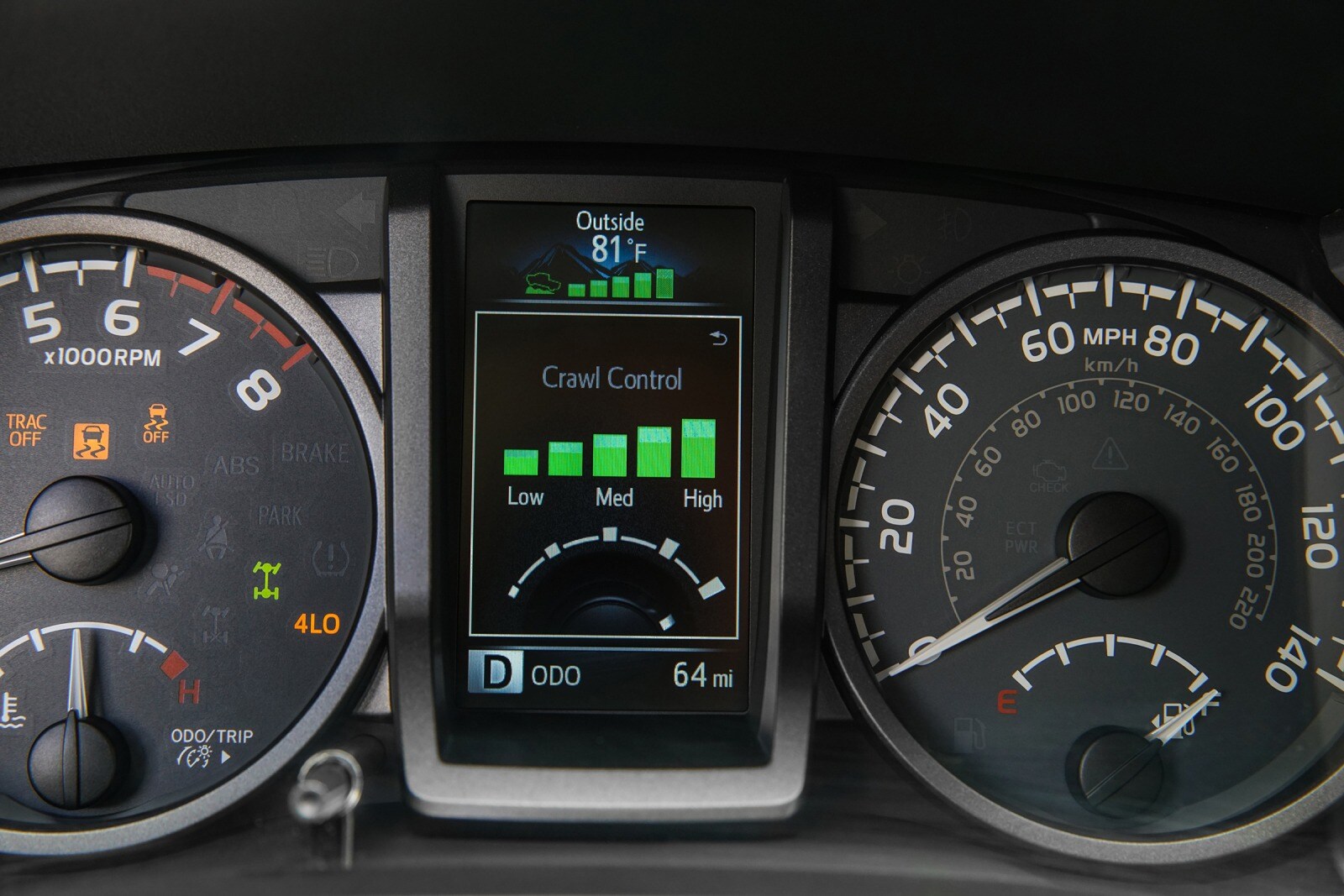 2017 Toyota Tacoma interior G