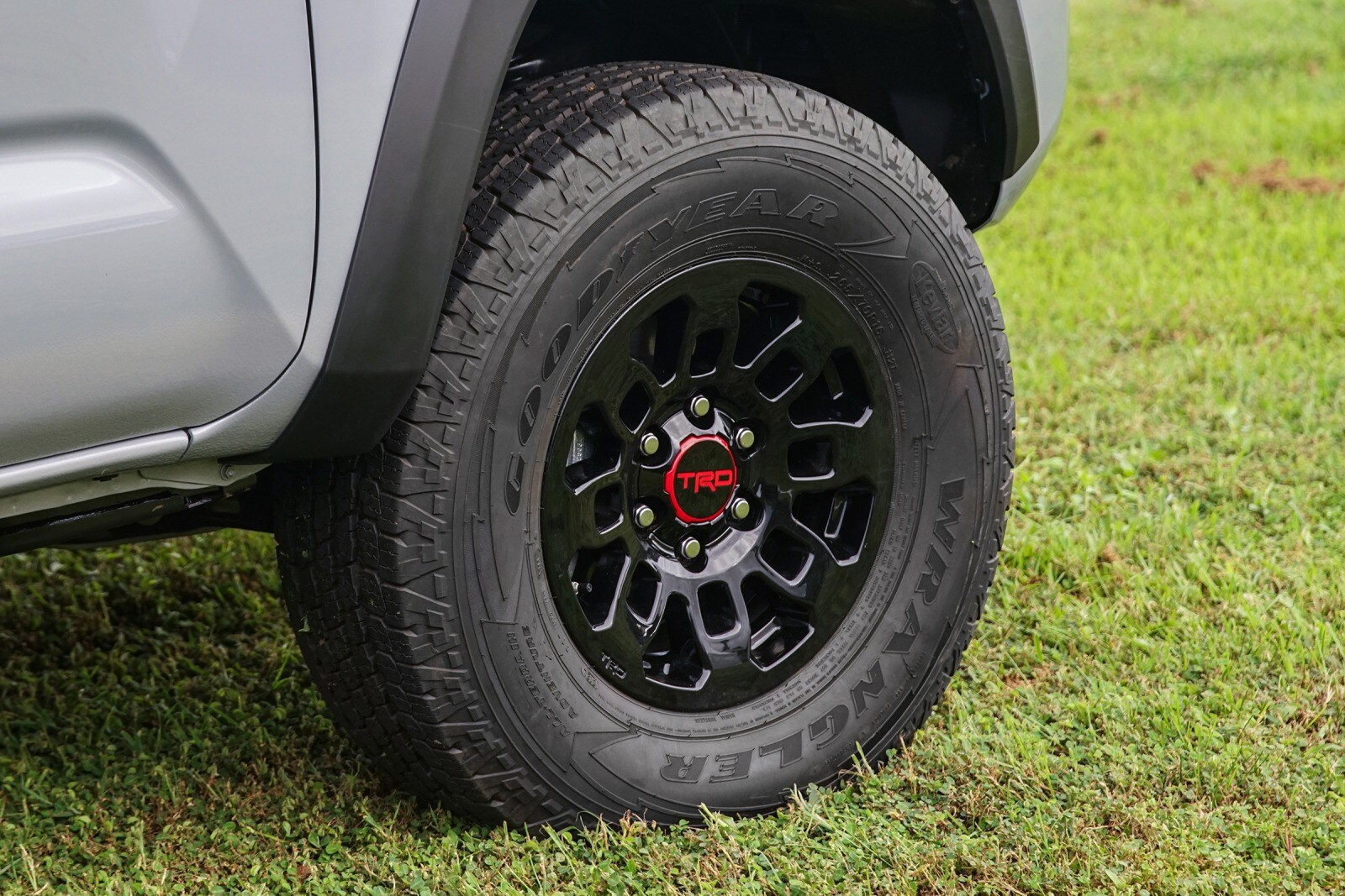 2017 Toyota Tacoma exterior W