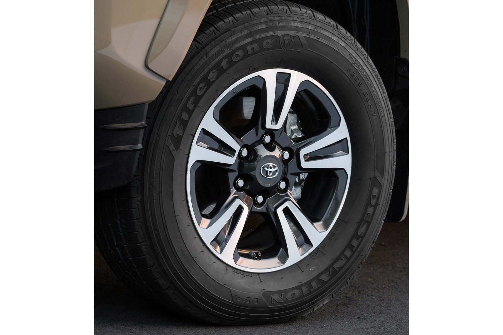 2017 Toyota Tacoma exterior W