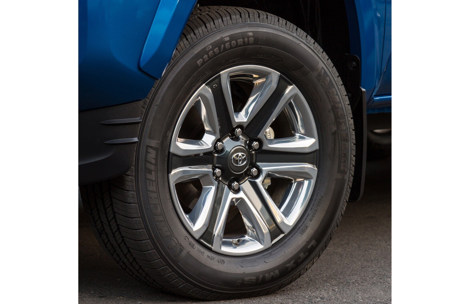 2018 Toyota Tacoma exterior W