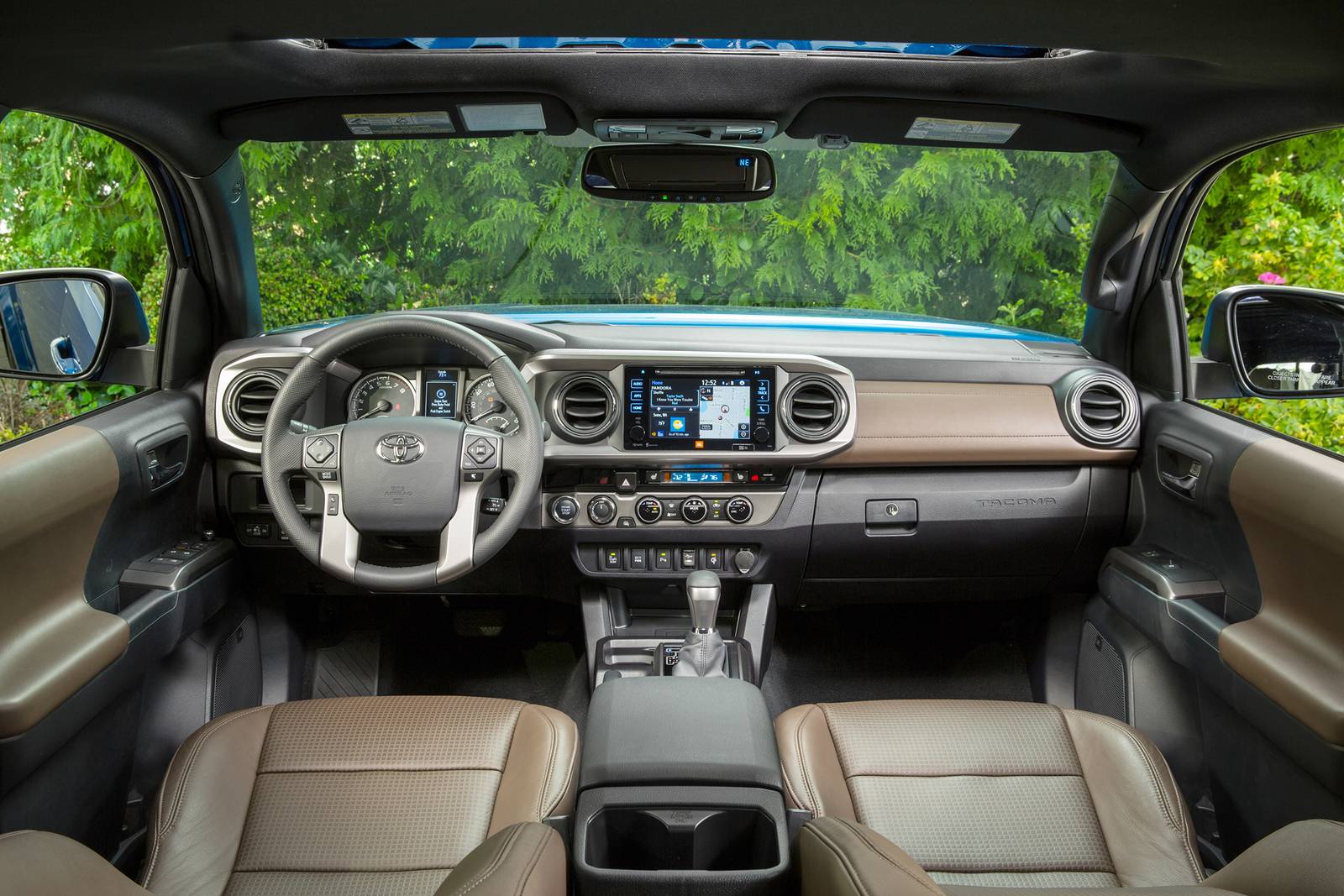 2019 Toyota Tacoma interior D
