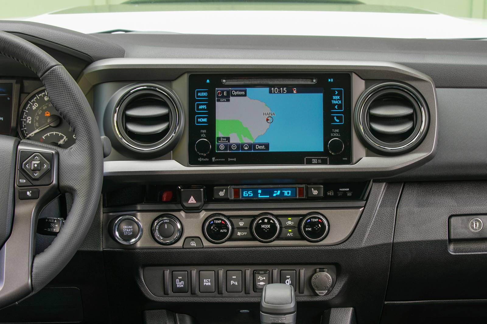 2019 Toyota Tacoma interior CC