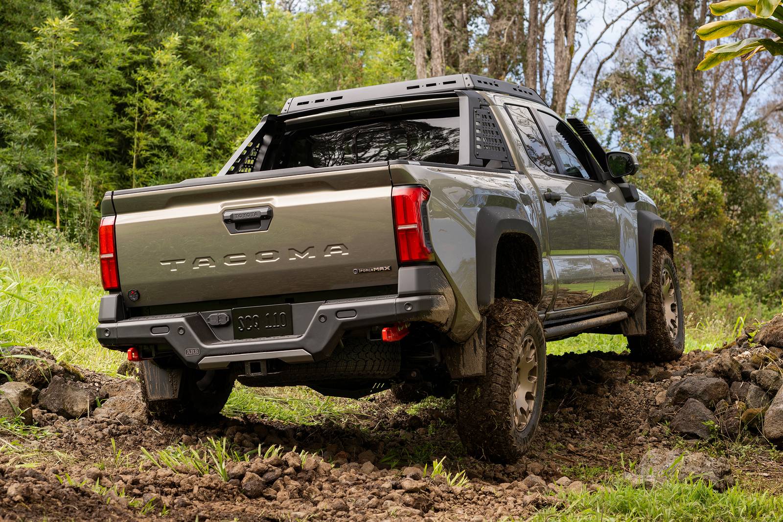 2025 Toyota Tacoma exterior F