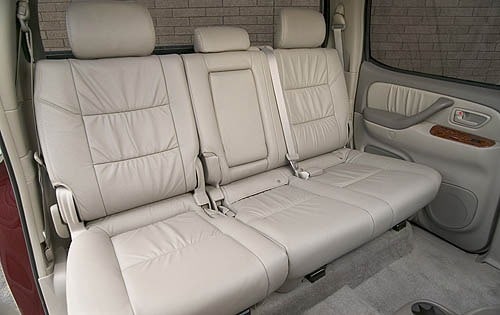 2006 Toyota Tundra interior RI