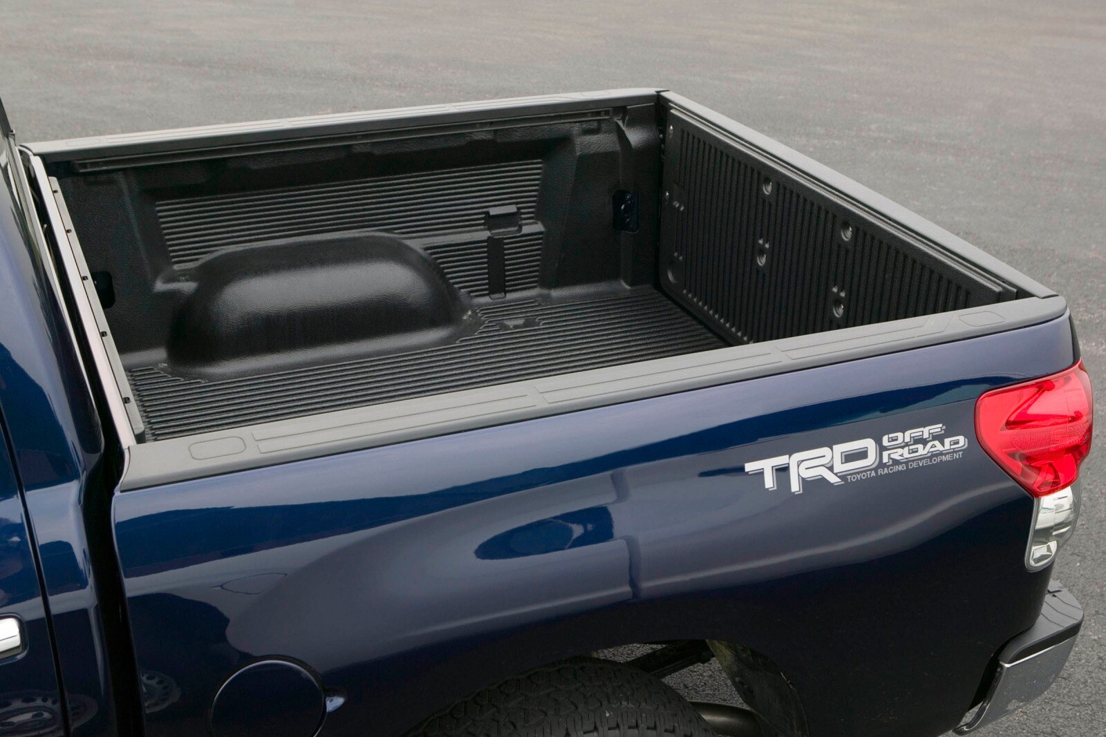 2007 Toyota Tundra interior CARGO
